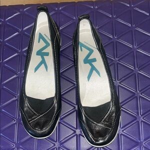 Anne Klein Black Women's Flats